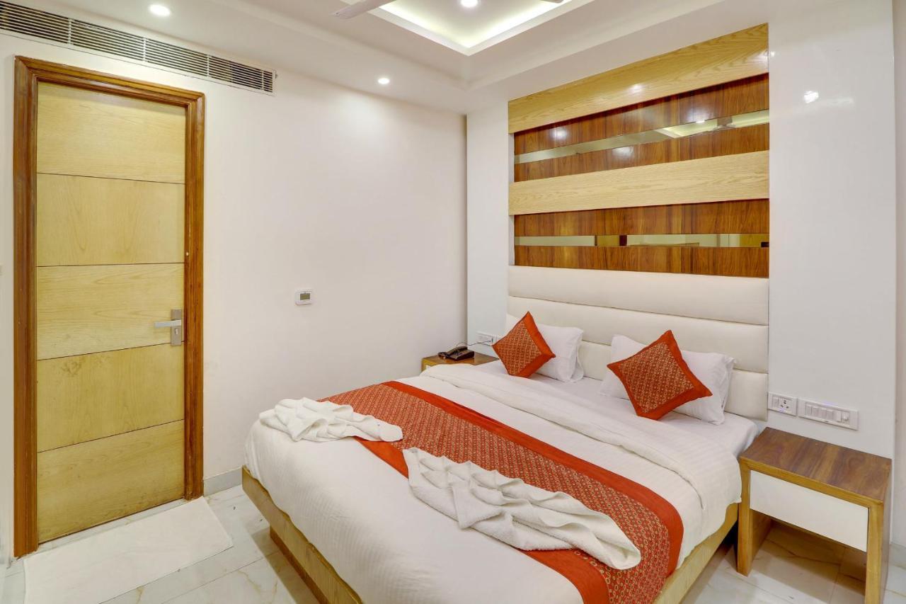 Hotel York Legacy -3 Minutes Walk From New Delhi Railway Station 'The 5 Star Ambience' Newly Built Dış mekan fotoğraf