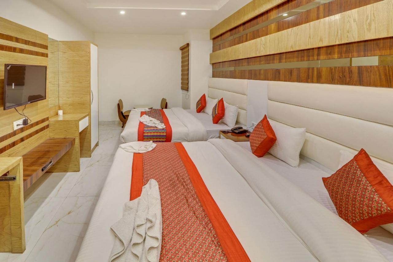 Hotel York Legacy -3 Minutes Walk From New Delhi Railway Station 'The 5 Star Ambience' Newly Built Dış mekan fotoğraf